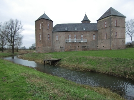 Kranenburg-Mehr : Zelemerweg, die Bausubtanz der ehem. Wasserburg stammt aus dem 15 Jh.